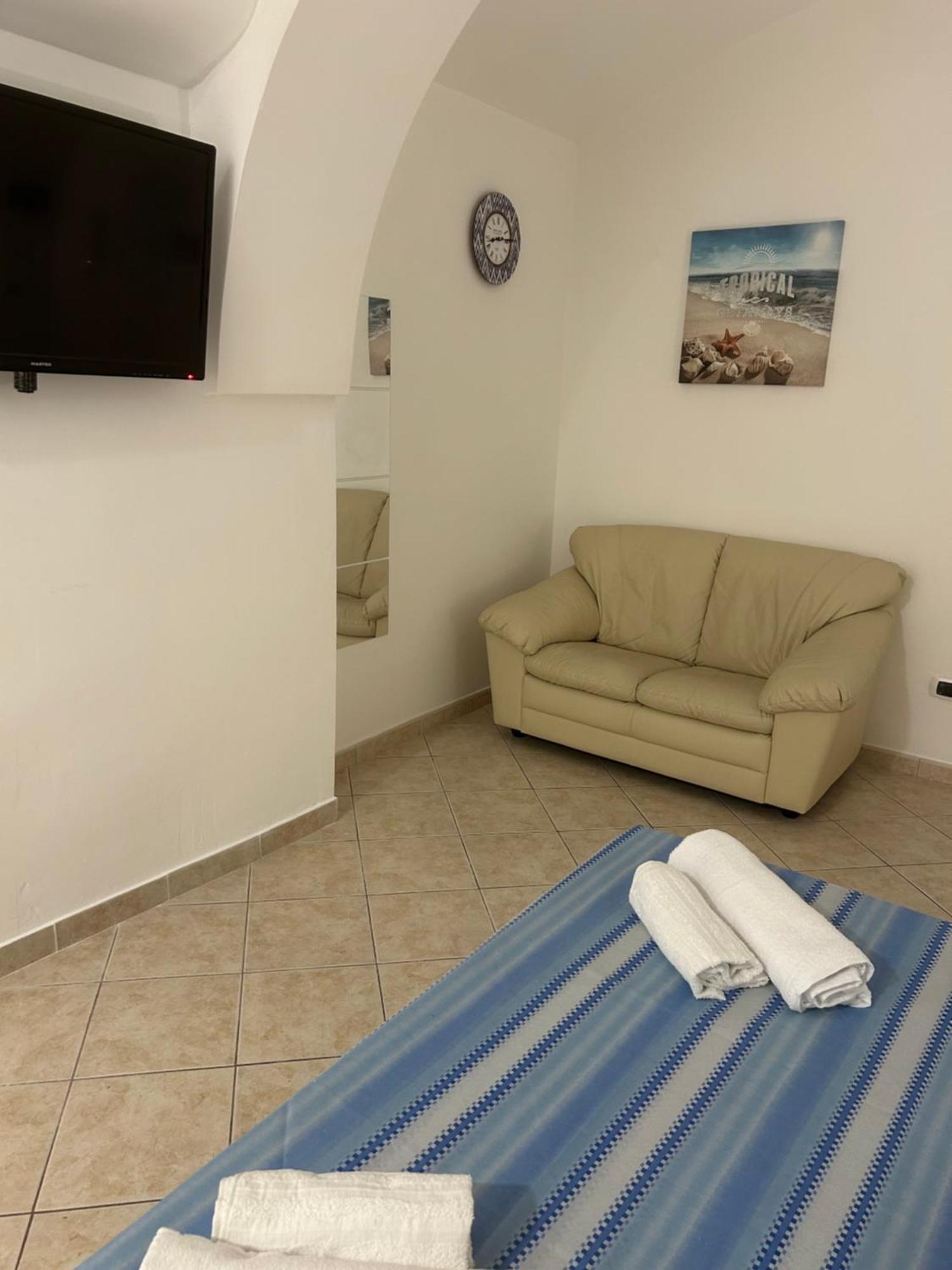 Angoletto Home Barletta Ngoại thất bức ảnh